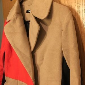 Super Cute Stylish Coat w/ Contrast Color element